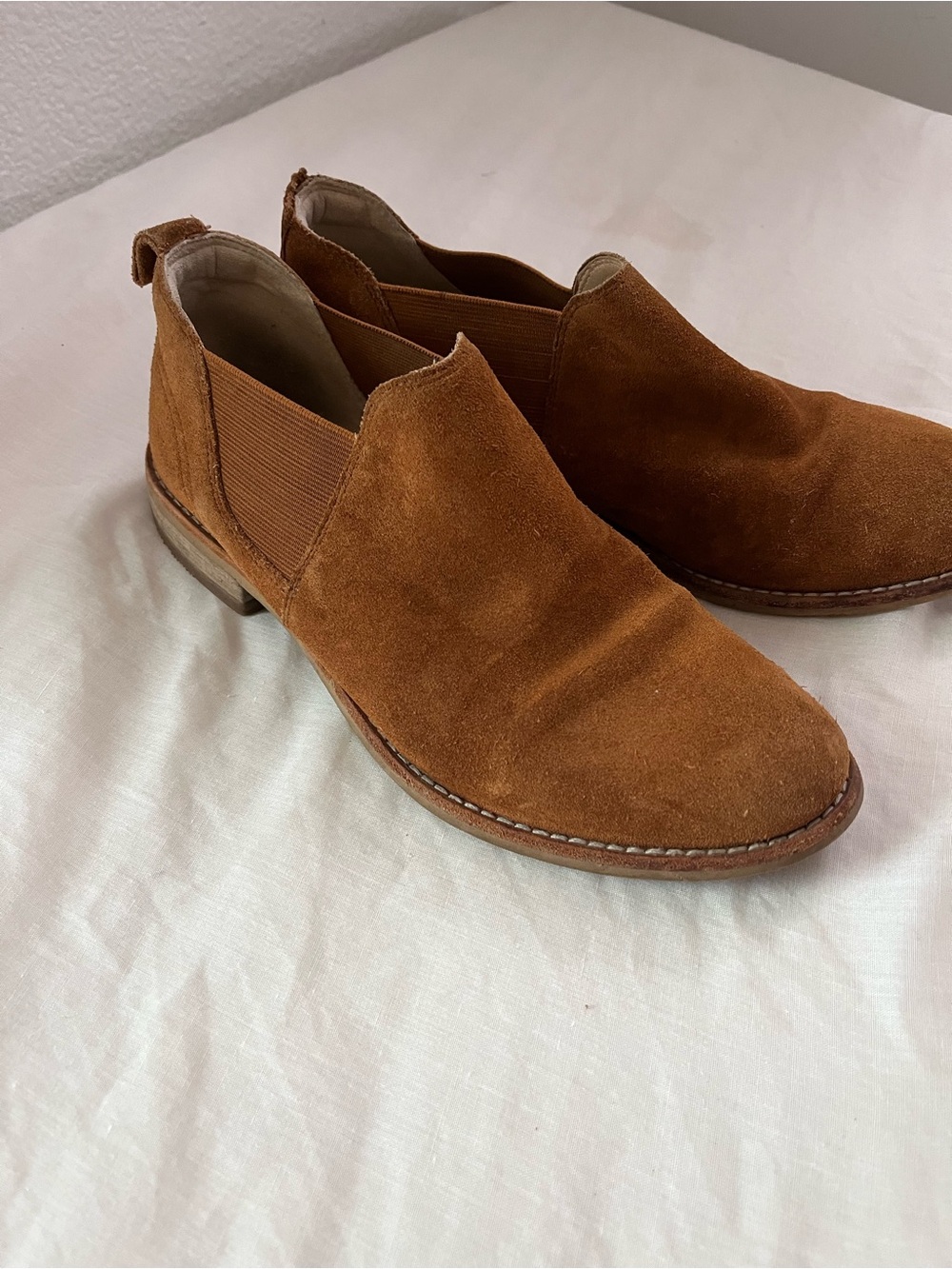 Clark’s Leather Suede Slip On Booties Brown Size 8.5 Womens